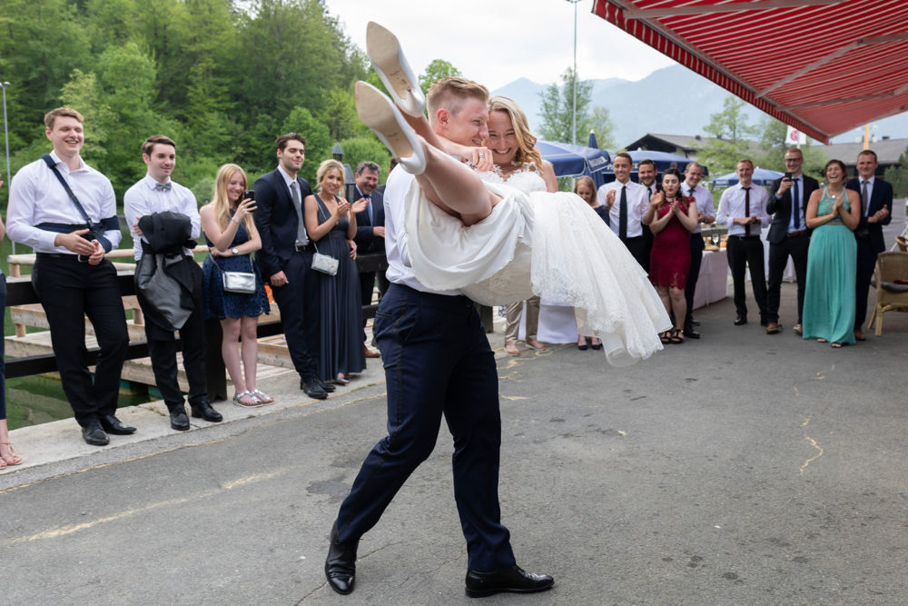 Traumhochzeit am Riessersee / Fotostyle Schindler / Hochzeitsfotograf Straubing / Regensburg / onlywedding.de