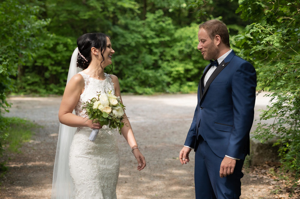 First Look | Brautpaar | Hochzeitsfotograf Straubing-Regensburg | Fotostyle Schindler