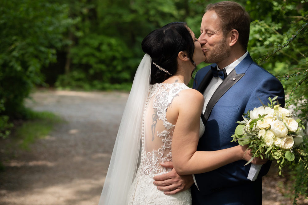 First Look | Brautpaar | Hochzeitsfotograf Straubing-Regensburg | Fotostyle Schindler