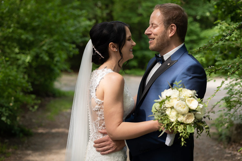 First Look | Brautpaar | Hochzeitsfotograf Straubing-Regensburg | Fotostyle Schindler