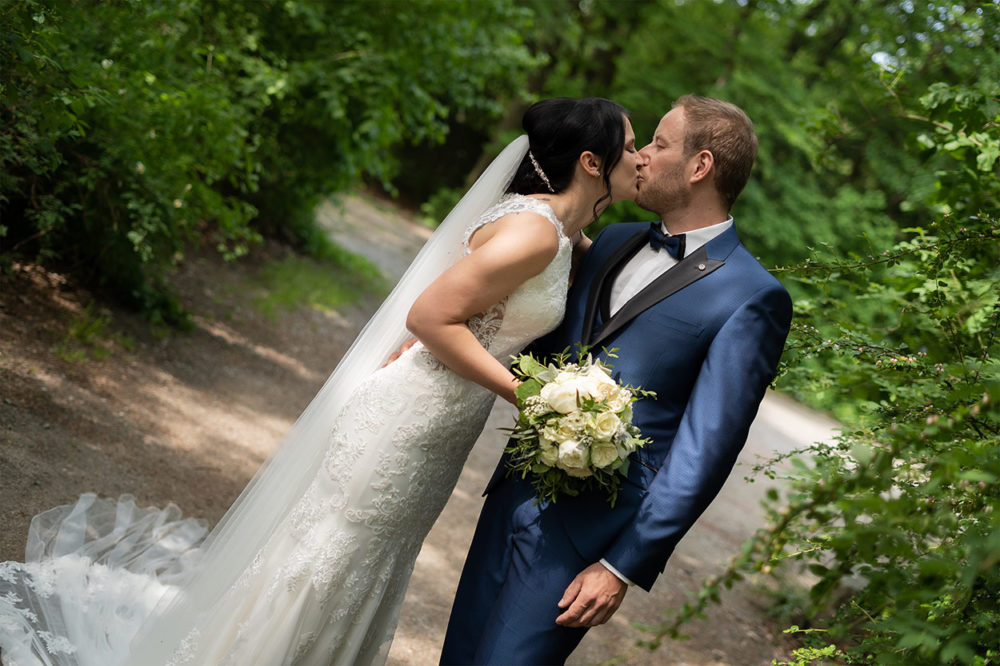 First Look | Brautpaar | Hochzeitsfotograf Straubing-Regensburg | Fotostyle Schindler