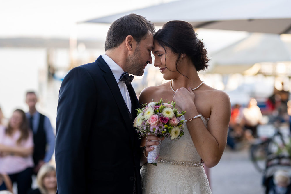 Hochzeitsfotograf Straubing | Freie Trauung am Ammersee | Wedding Photographer | Fotostyle Schindler | onlywedding.de