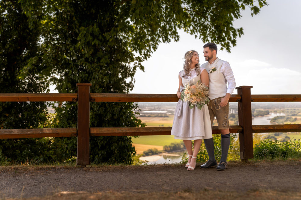 Hochzeitsfotograf Straubing - Bogenberg - Tracht